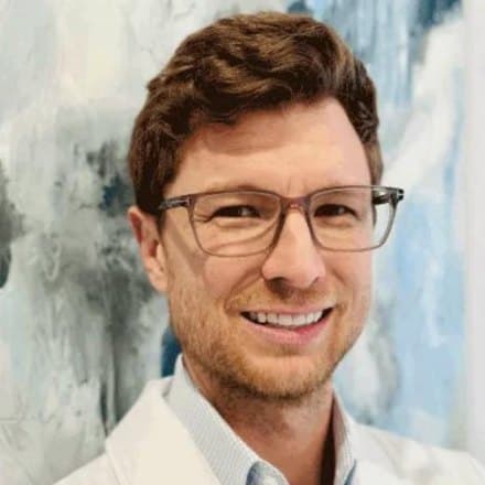 Portrait of Dr. Kyle Pettersen