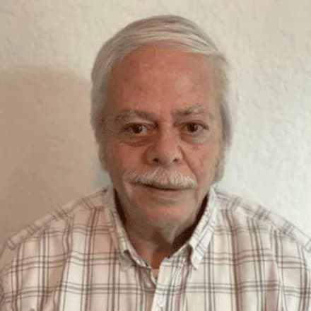 Portrait of Dr. Jerry Strauss
